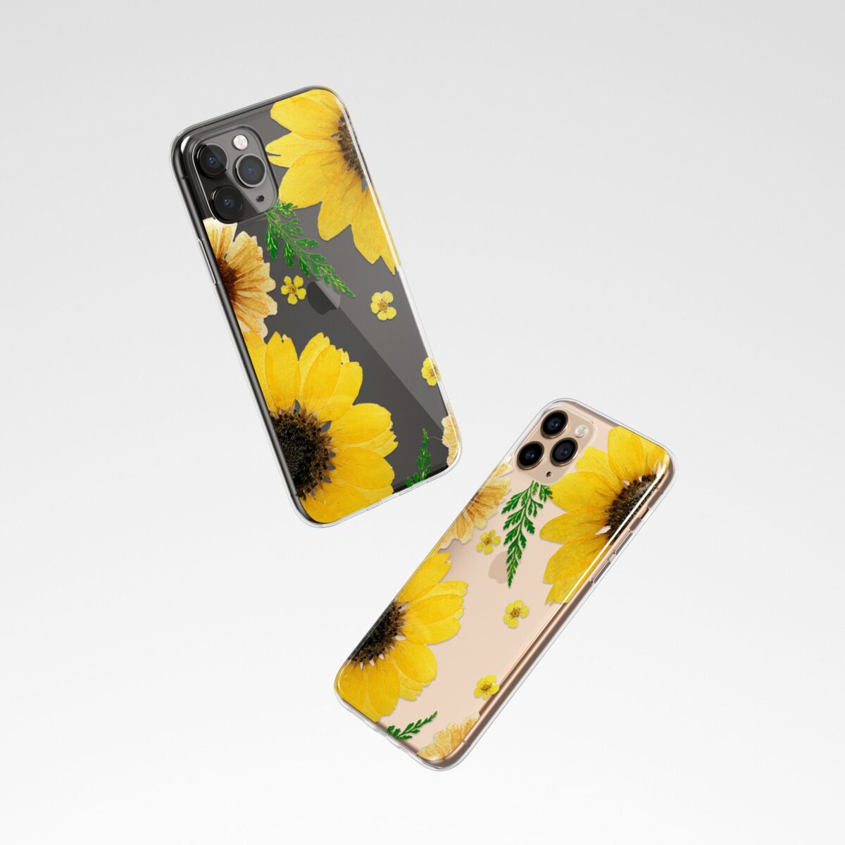 Phone cases with pressed flowers - Image 5